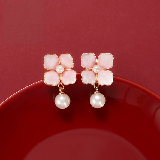 Eastculture Pink petals earrings