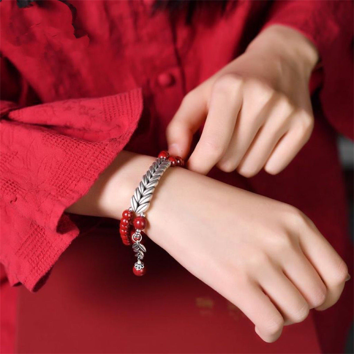 Eastculture Still Silver Leaf Bracelet - Health & Longevity Blessing