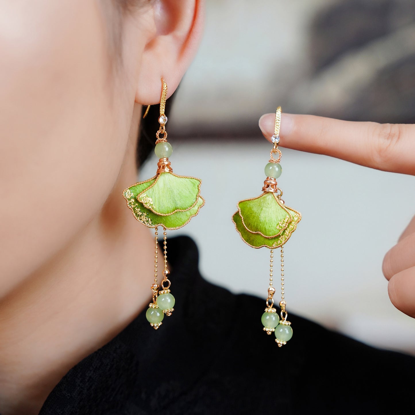 Eastculture  Green Sycamore Leaves earrings