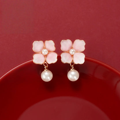 Eastculture  Pink petals earrings
