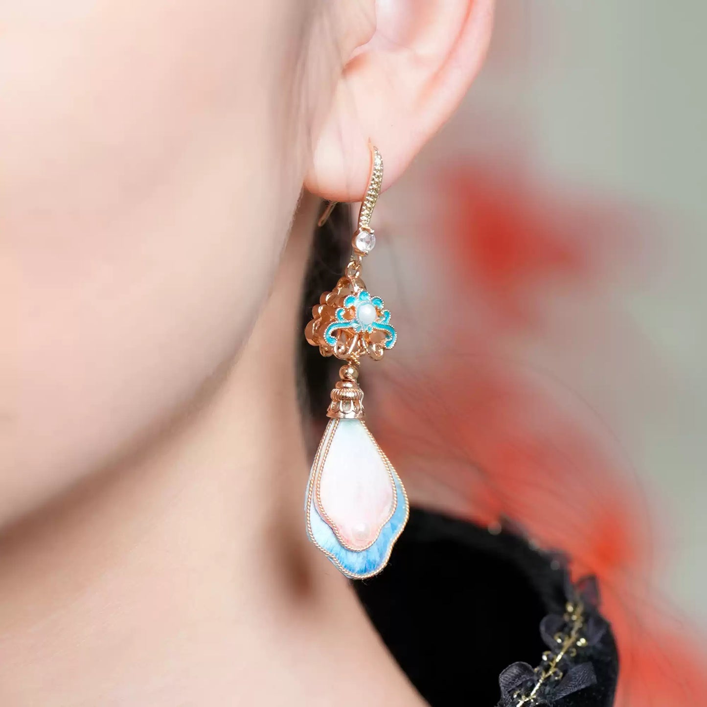 Eastculture Pink Feathers earrings