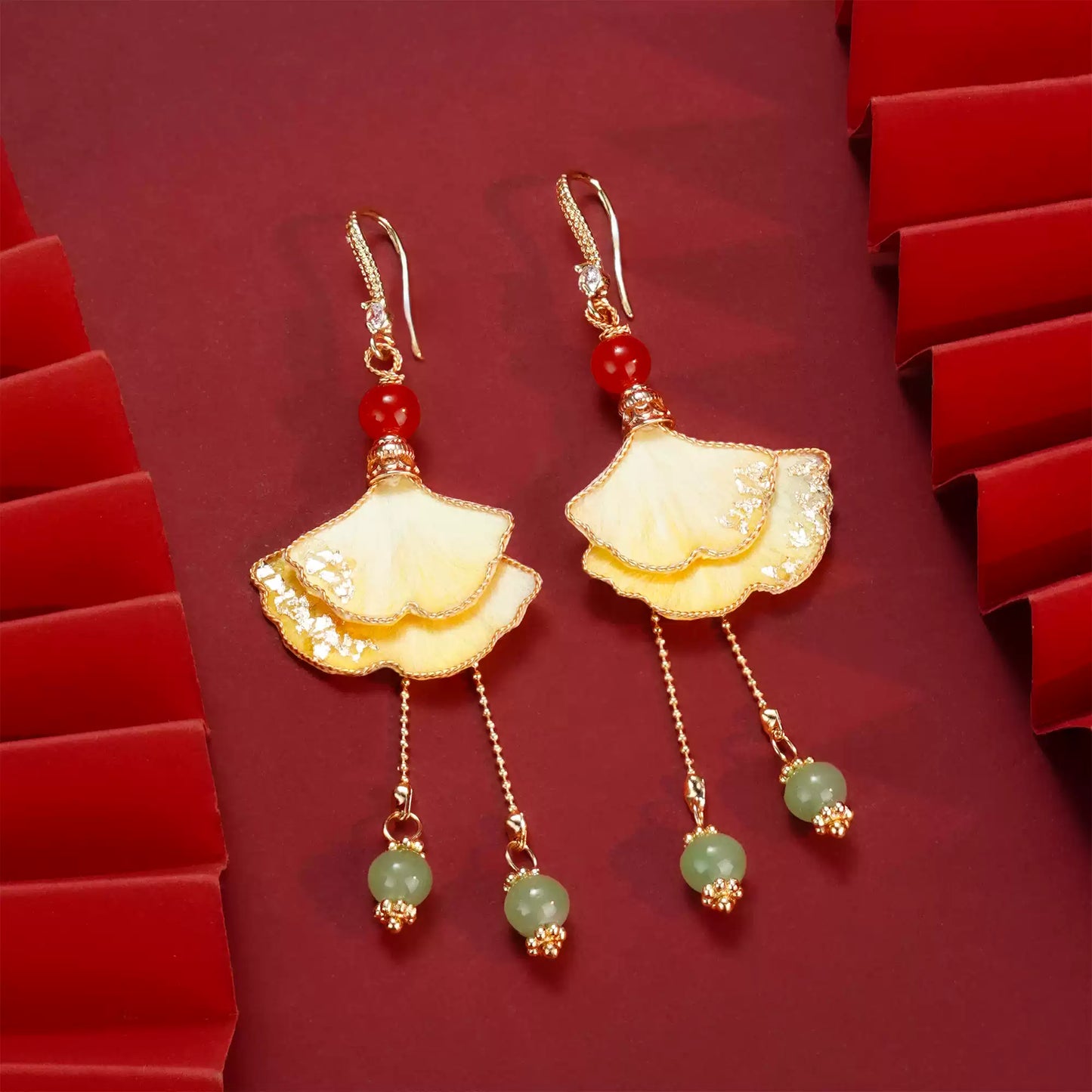 Eastculture  Yellow ginkgo leaves earrings