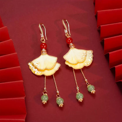 Eastculture  Yellow ginkgo leaves earrings